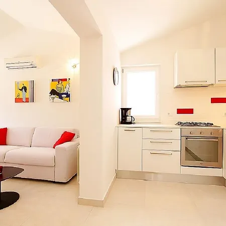 Apartament Con Gusto B Pula